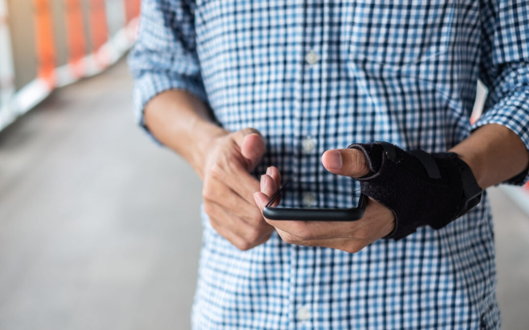How to manage pain from using your smart phone